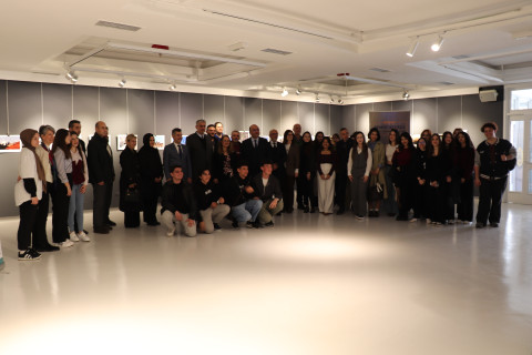 Şehir ve İletişim” Fotoğraf Sergisi